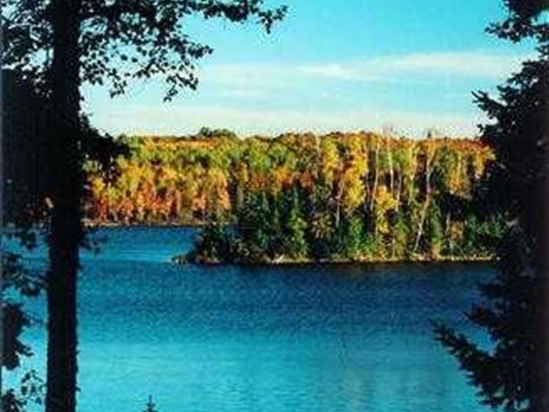 Lot 31 Beautiful Fence Lake : Michigamme : Baraga County : Michigan