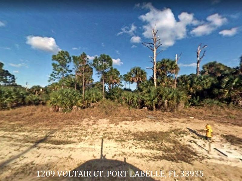 Lovely Lot in Banyan Village : Port Labelle : Hendry County : Florida