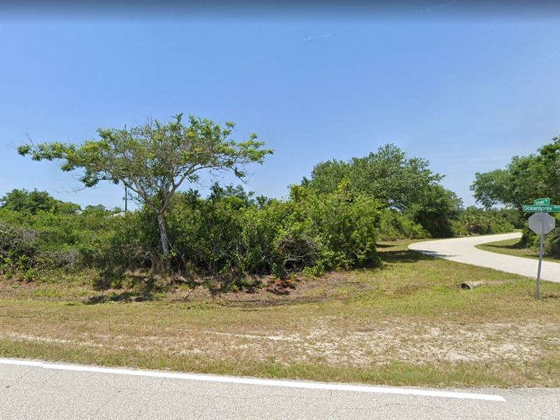 Englewood Lot Close to it All : Englewood : Charlotte County : Florida