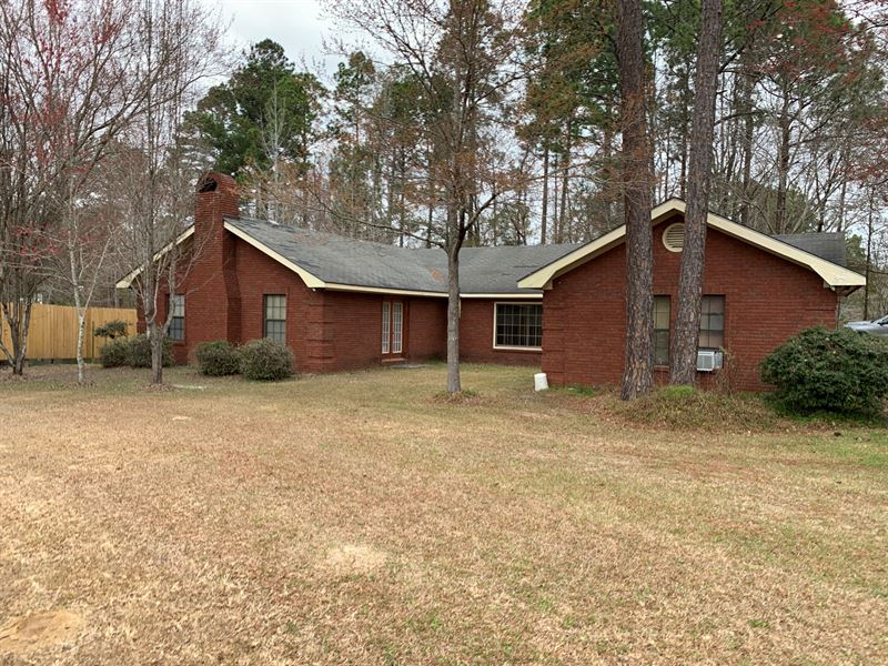 1296 Millen Hwy : Sylvania : Screven County : Georgia