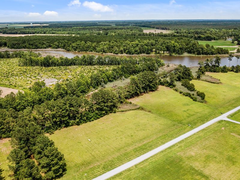 Waterfront Community at North Creek : Belhaven : Beaufort County : North Carolina