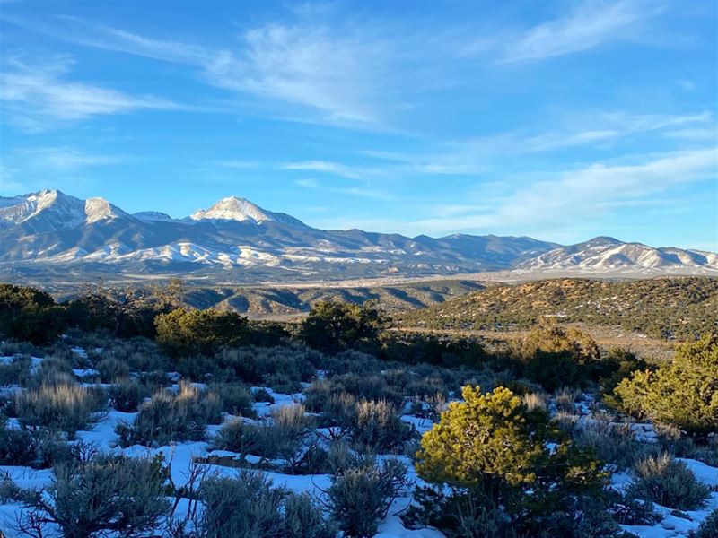 Minutes From Town and Lake : Fort Garland : Costilla County : Colorado