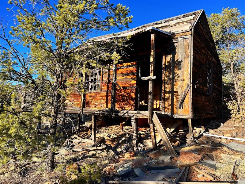 Rare Off Grid Vintage Cabin Shell : Pinehill : Cibola County : New Mexico