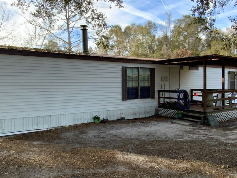 Beautiful Two Acres in The Country : O'brien : Suwannee County : Florida