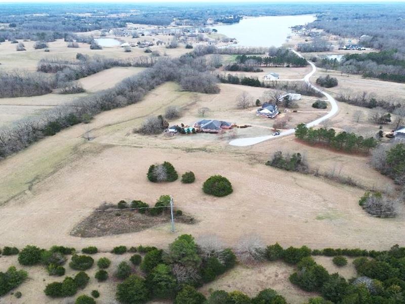 8.61 Acres in Oktibbeha County : Starkville : Oktibbeha County : Mississippi