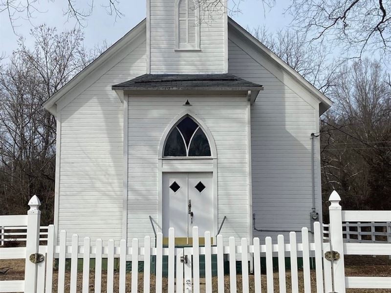 Charming Country Church for Sale : Des Arc : Iron County : Missouri