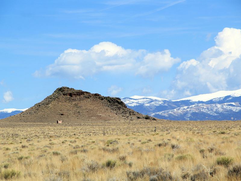 Mountain Views, Water Nearby : Blanca : Costilla County : Colorado