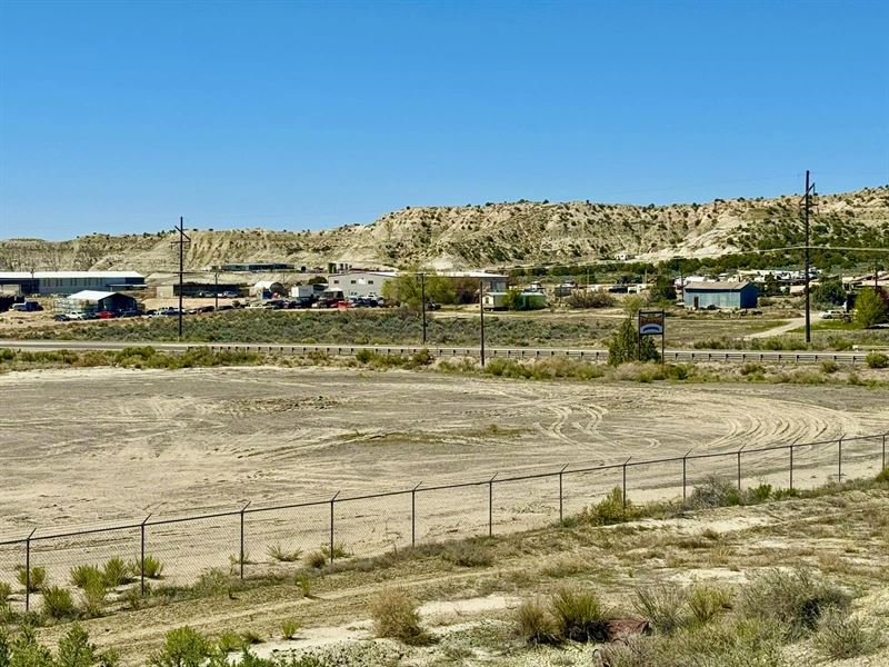 Aztec-Bloomfield Commercial Storage : Bloomfield : San Juan County : New Mexico