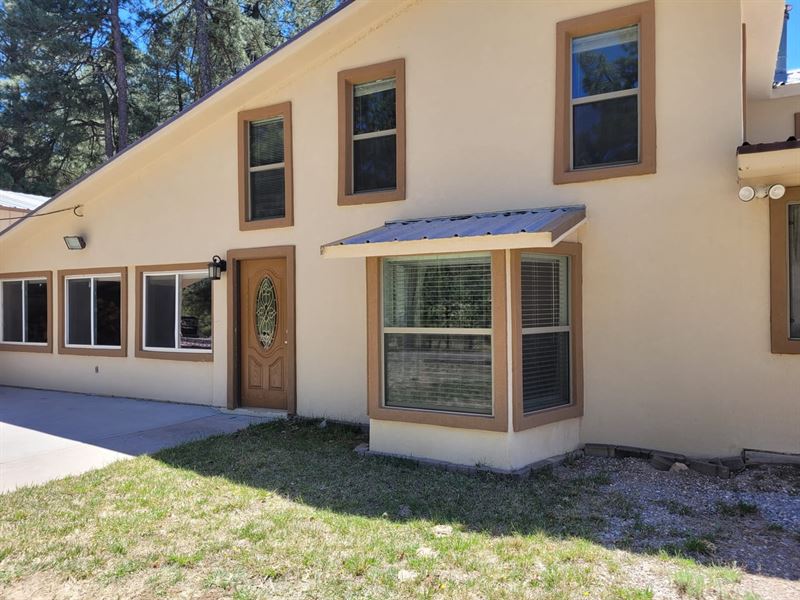 18 Forest Drive : Sacramento : Otero County : New Mexico