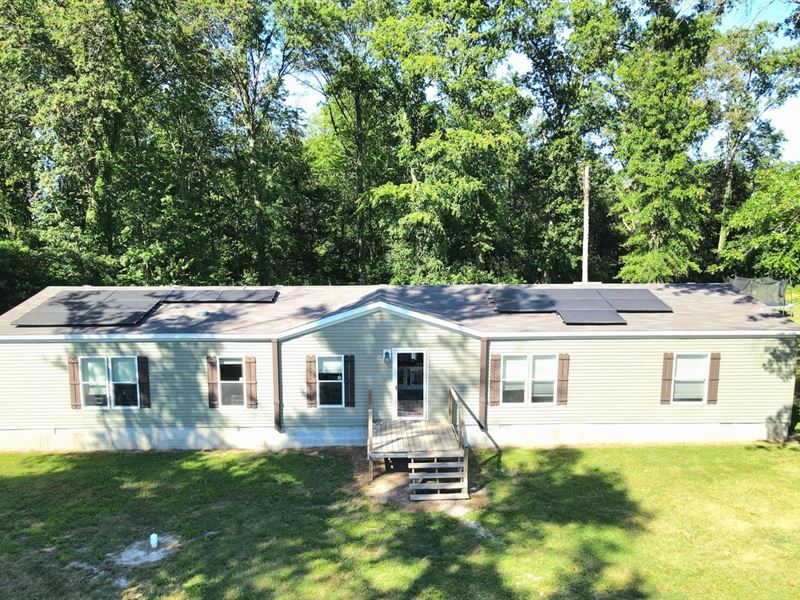 4 Bed 2 Bath Home on 3.6 Acres : Sumner : Lawrence County : Illinois