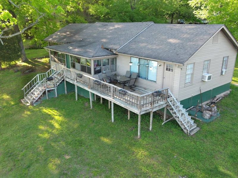 Charming Riverfront Home in Ripley : Doniphan : Ripley County : Missouri