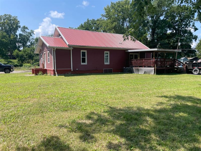 3 Bed 1 Bath Home in Clinton : Clinton : Vermillion County : Indiana