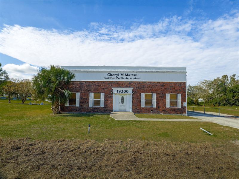 Lake Wales 1960 SF Office Building : Lake Wales : Polk County : Florida