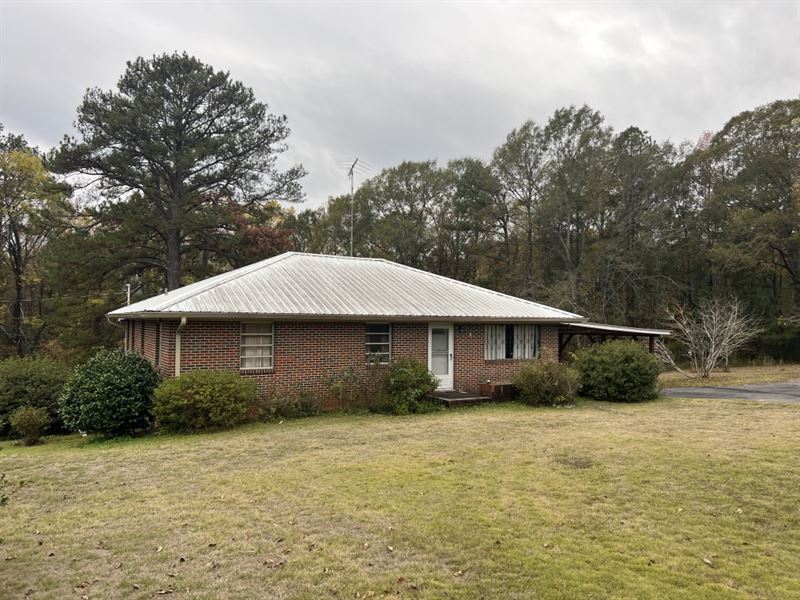 2.5 Acre Home in Marion, AL : Marion : Perry County : Alabama