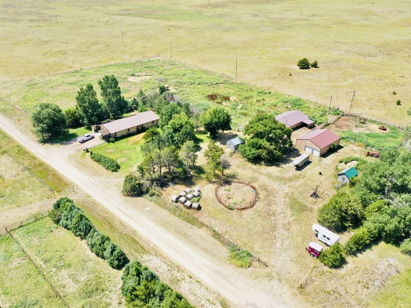 Horse Walker Hacienda : Kilgore : Cherry County : Nebraska