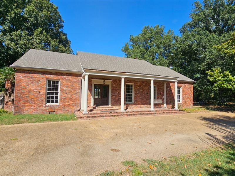 5 Bedroom Home On 1.71 Acres in Bol : Pace : Bolivar County : Mississippi