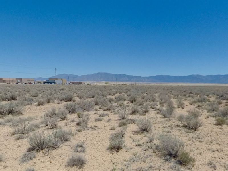 Secure 0.25 Acre Near Albuquerque : Los Lunas : Valencia County : New Mexico