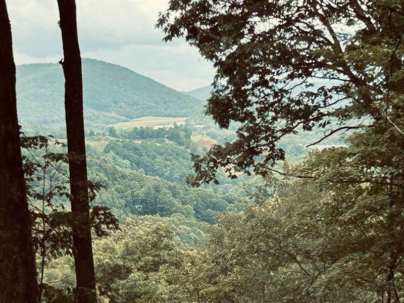 Unprecedented Mountain Views : Boone : Watauga County : North Carolina