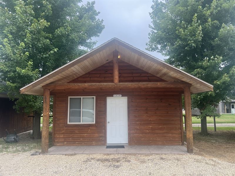 Cabin in Buffalo County, WI : Waumandee : Buffalo County : Wisconsin