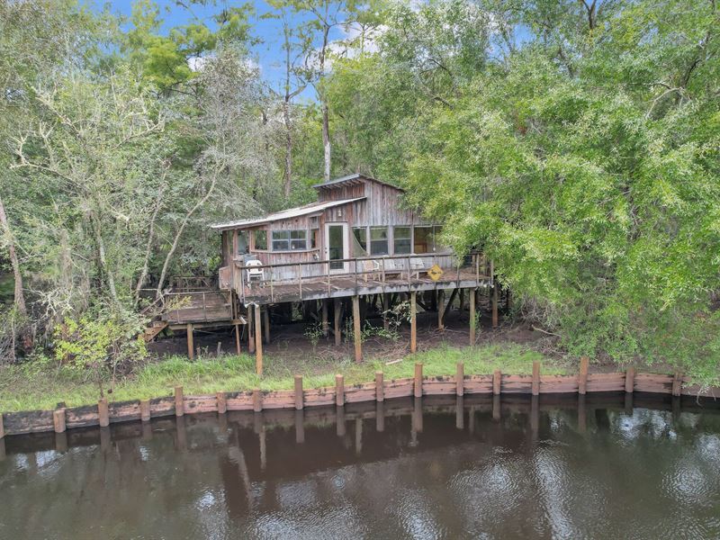 Lewis Landing Satilla Cabin Tract 1 : Nahunta : Brantley County : Georgia