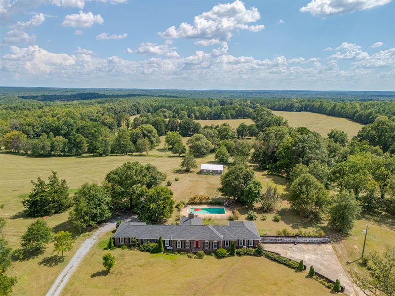 Home on 20 Ac in Camp Hill, AL : Camp Hill : Tallapoosa County : Alabama