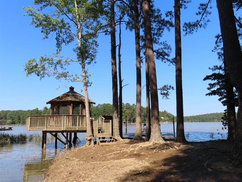 Large Waterfront Double-Lot : Winnsboro : Fairfield County : South Carolina