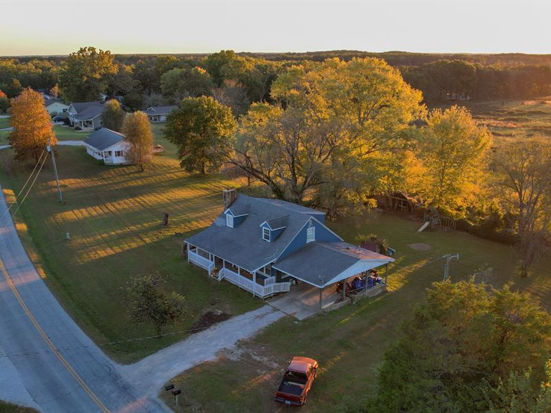 Highway WW Home : Mountain View : Howell County : Missouri