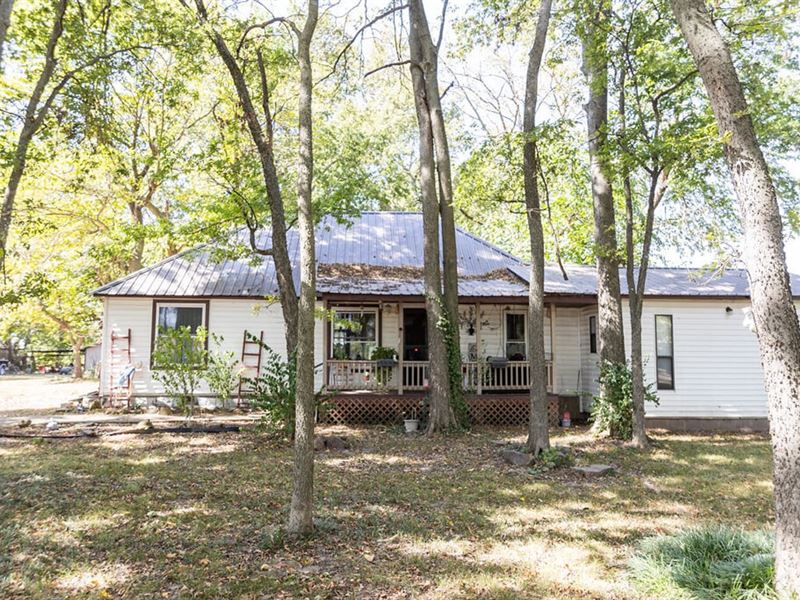 11317 Viney Grove Road : Prairie Grove : Washington County : Arkansas