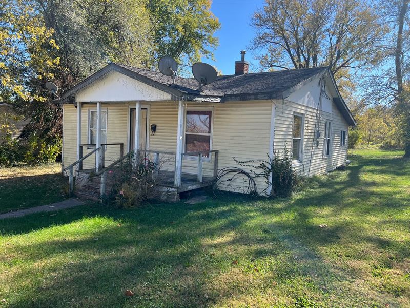 Investment Opportunity in Wright Co : Mountain Grove : Wright County : Missouri