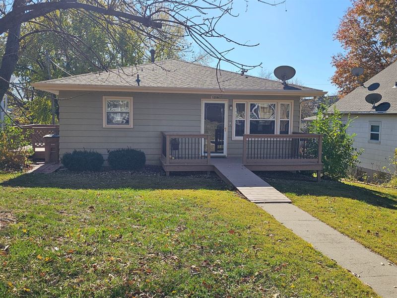 Clean, Cozy 3Br Home in Atchison : Atchison : Atchison County : Kansas