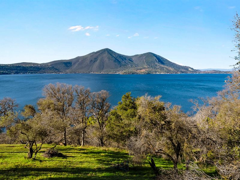 Panoramic Lake View : Clearlake : Lake County : California