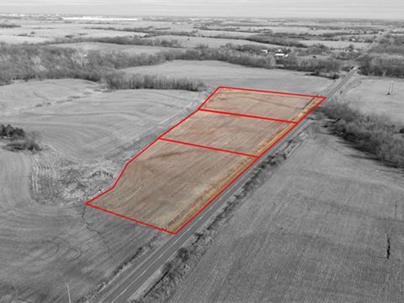 Three Acre Parcel : Wakarusa : Shawnee County : Kansas