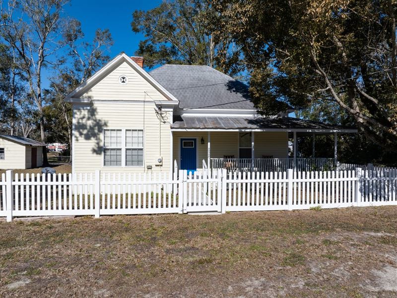 252 NW Laura St, Mayo : Mayo : Lafayette County : Florida