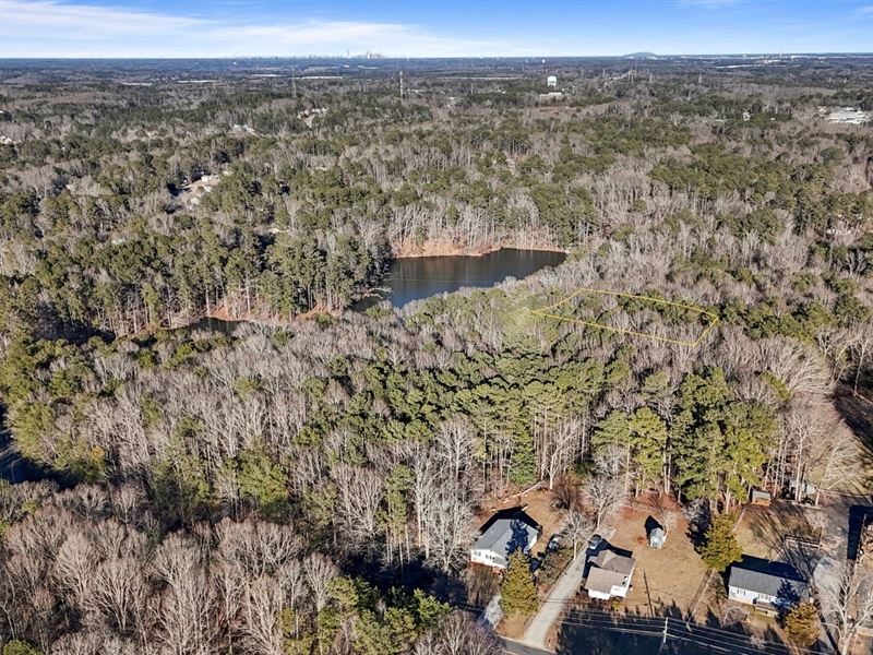 Wooded Retreat Near Union City, GA : Union City : McIntosh County : Georgia