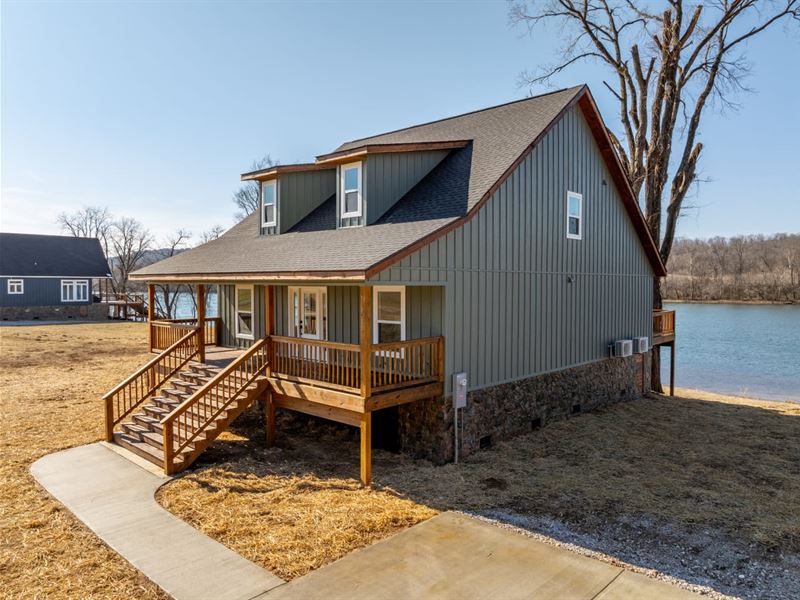 Gorgeous 3 Bed 2.5 Bath, New Home : Batesville : Independence County : Arkansas