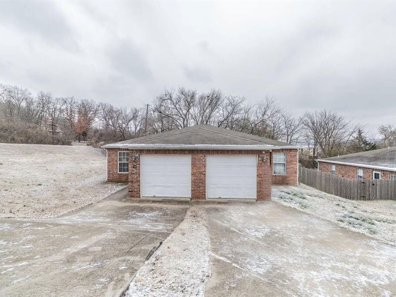 South Fayetteville Duplex : Fayetteville : Washington County : Arkansas