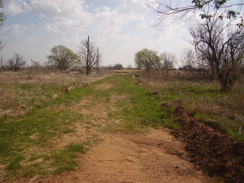 .32 Acre in Hardeman County, TX : Chillicothe : Hardeman County : Texas