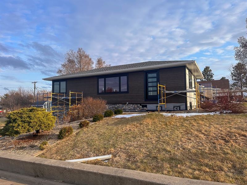 307 West 3rd Presho : Presho : Lyman County : South Dakota