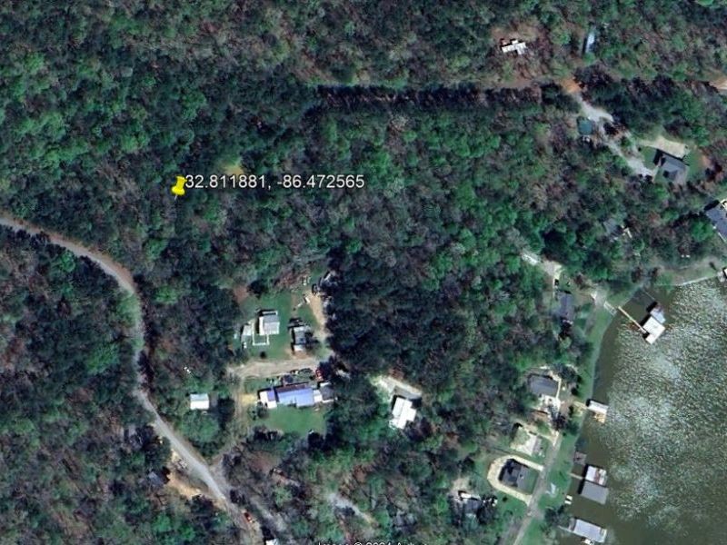 Expansive 1.01 Acre Parcel of Land : Verbena : Chilton County : Alabama