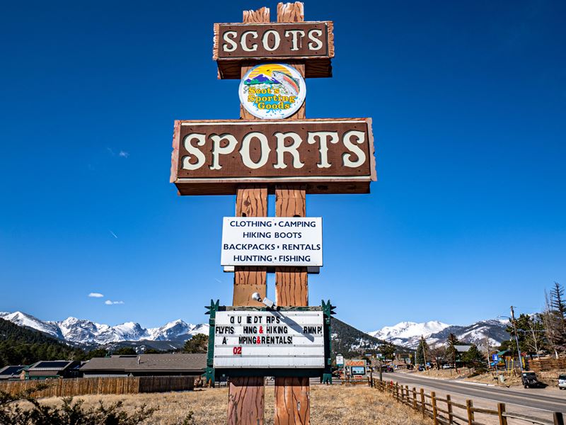 Scot's Sporting Goods : Estes Park : Larimer County : Colorado