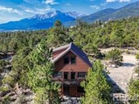 Beautiful Mountain Views : Buena Vista : Chaffee County : Colorado