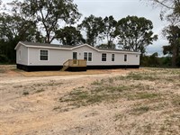 Honoraville Rd Mobile Home : Honoraville : Crenshaw County : Alabama